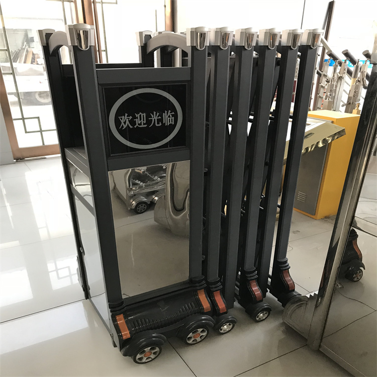 推拉伸缩门